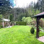 Charming Klara With Sauna, Nature&privacy Near Prague *