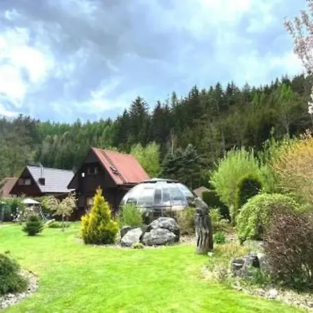 Ferienhaus Charming Klara With Sauna, Nature&privacy Near Prague *