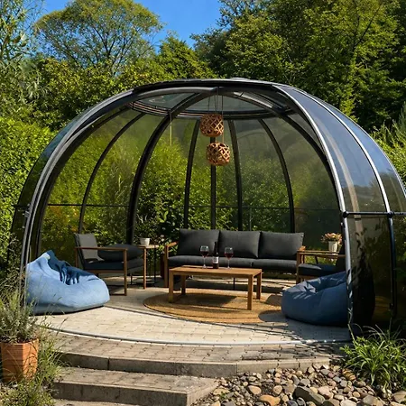 Charming Klara With Sauna, Nature&privacy Near Prague 펜션